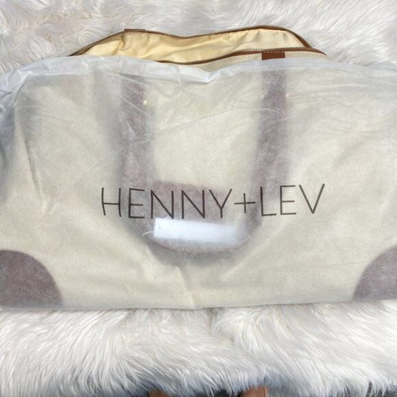 Henny + Lev Canvas Weekender Duffle Bag - Picture 5 of 8